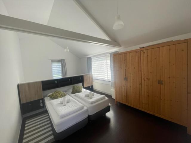 Holidayhome Zonnestraal 9P Amsterdam And The Beach Heerhugowaard Exterior foto