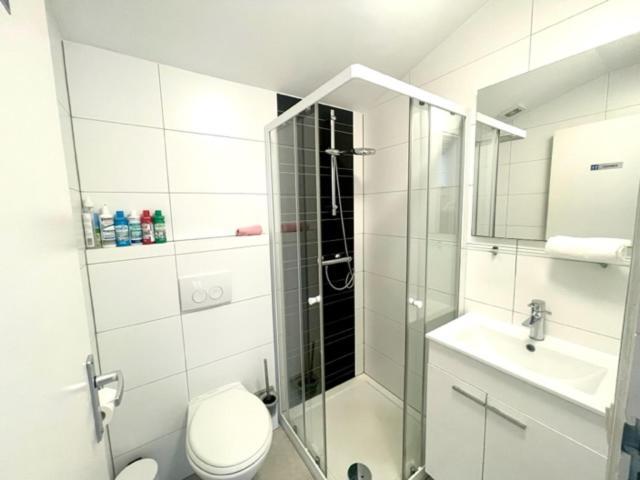 Holidayhome Zonnestraal 9P Amsterdam And The Beach Heerhugowaard Exterior foto